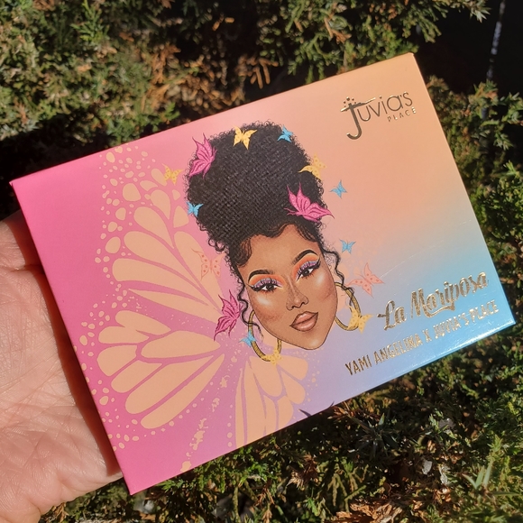 Lightly Swatched Juvia's Place La Mariposa eyeshadow palette - Picture 2 of 2